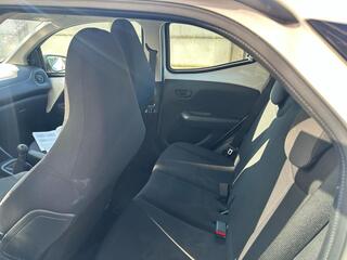 Toyota AYGO 10